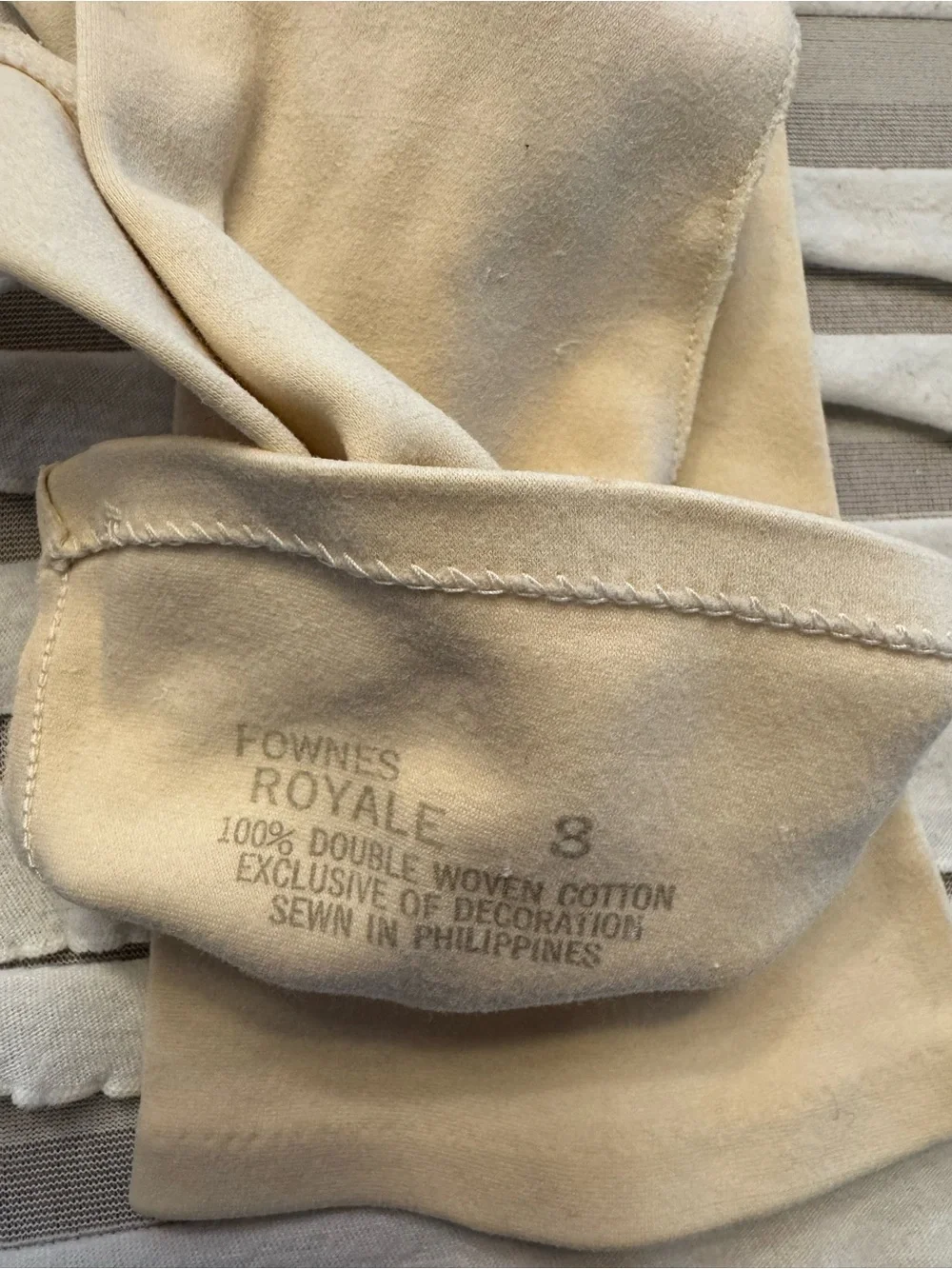 Vintage Fownes Royal Opera Length Dress Gloves 1950 VTG Cream Womens 8 Tea Party